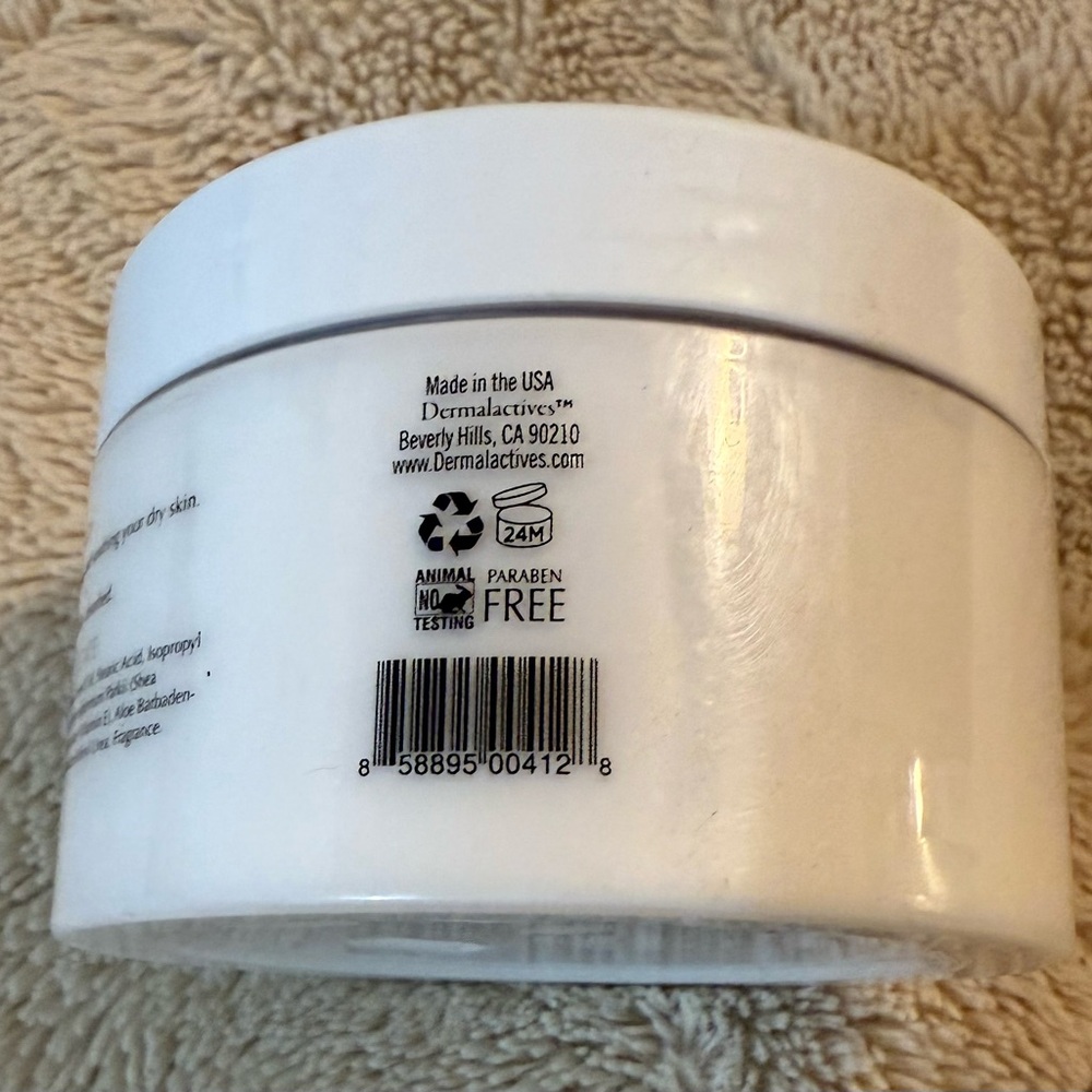 White Tea & Water Lily Body Butter - Picture 2 of 5